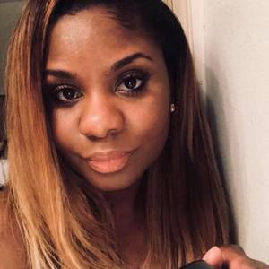 Meet your Posher, Sharay